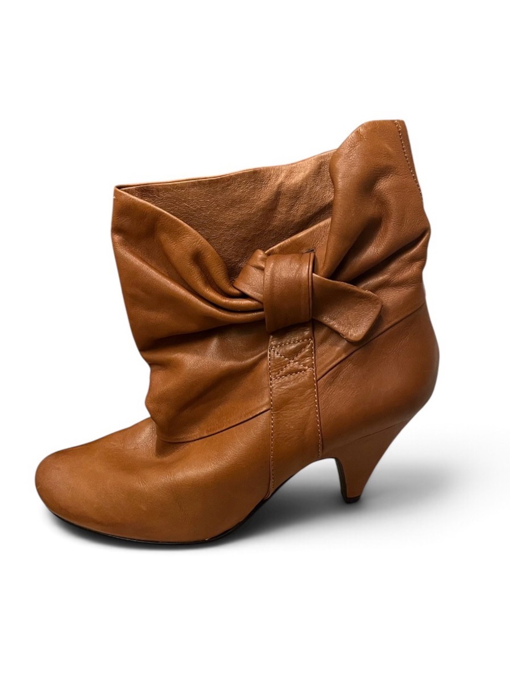 Women’s Tan Bow Accent Ankle Boot